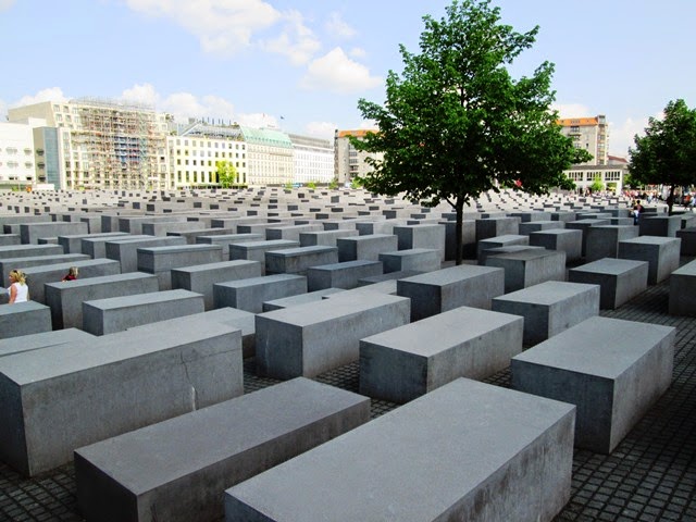 566ef-memorialholocausto
