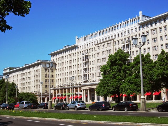 b3e06-berlim576