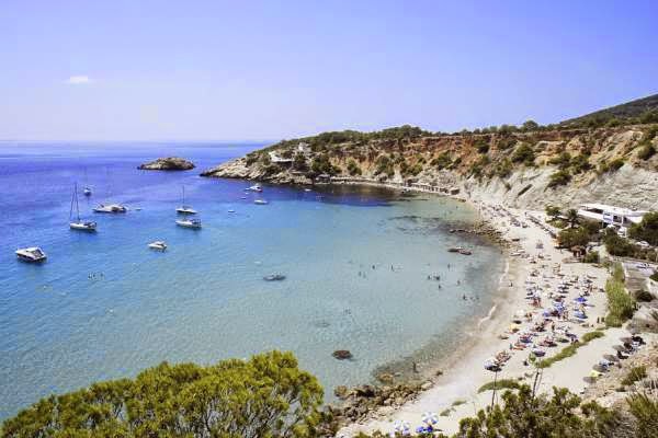 Cala d'Hort1