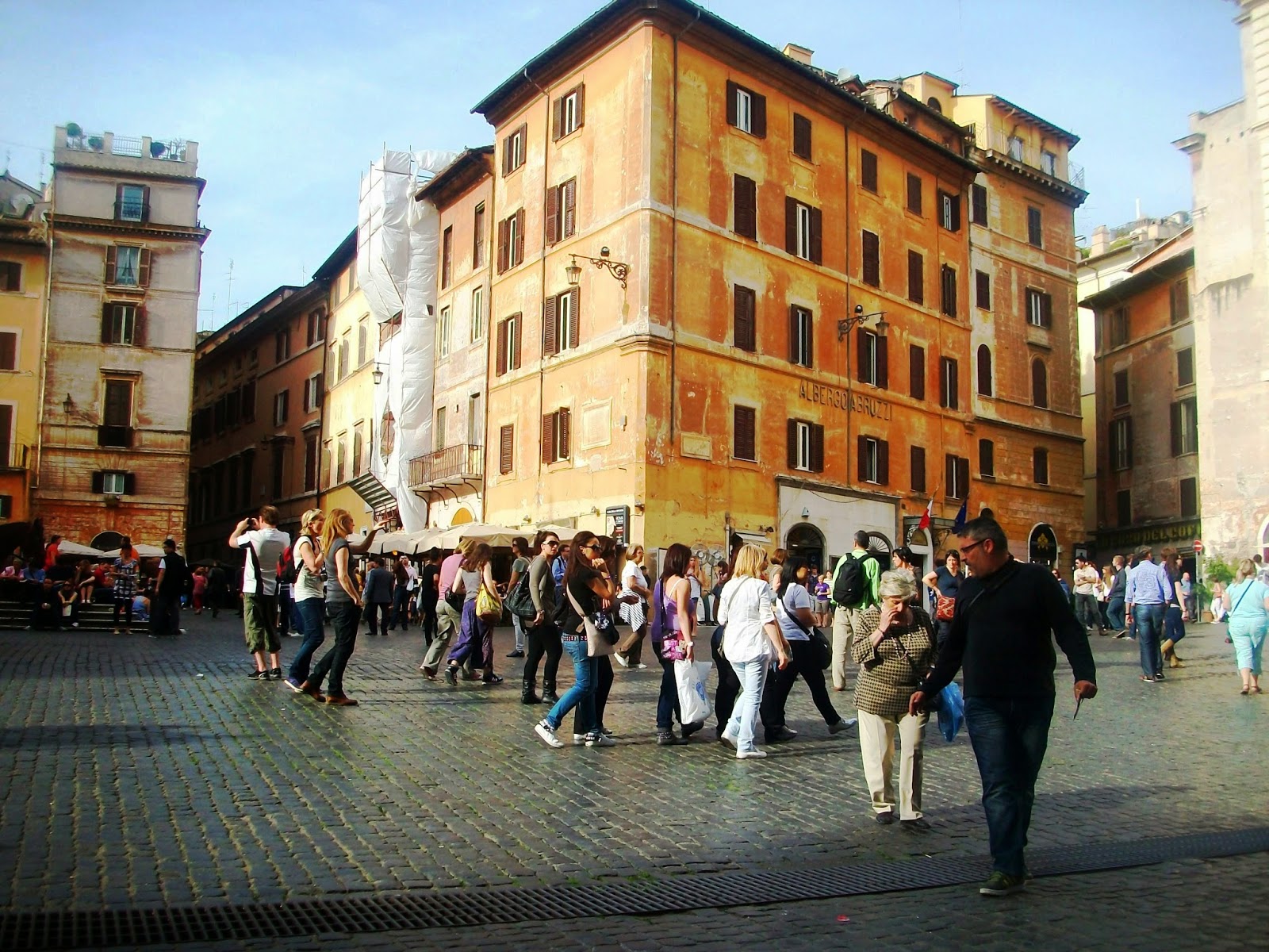 e63f9-piazza2bdella2brotonda