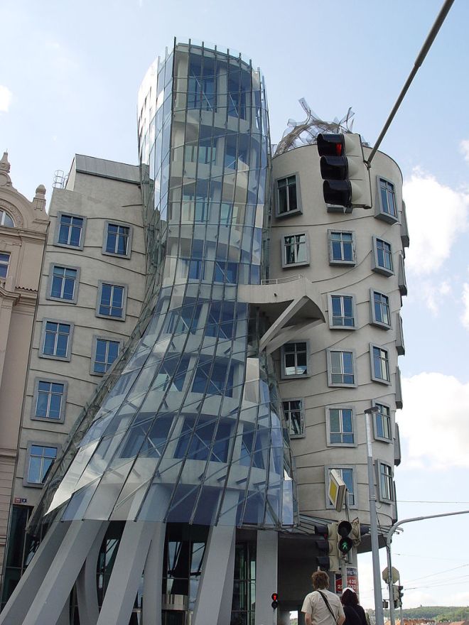 Dancing_House