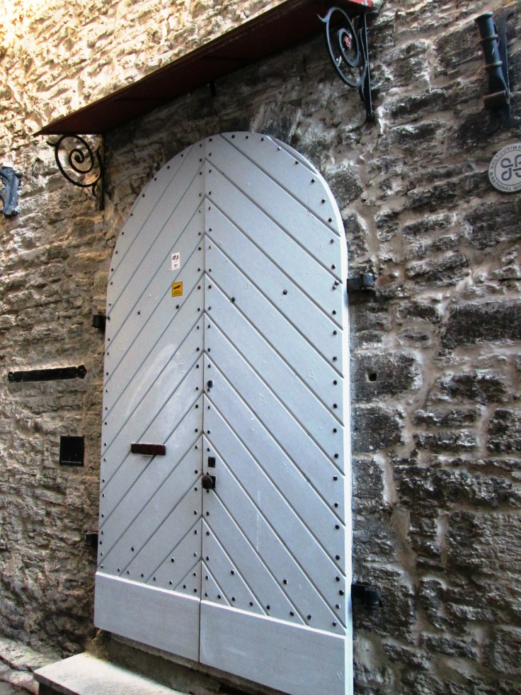 tallin-doors2