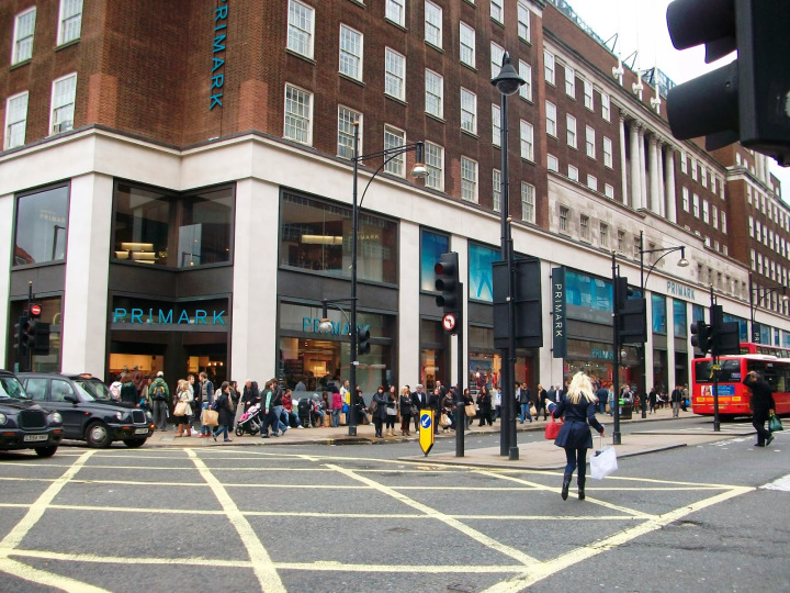 Oxford Street Londres.jpg