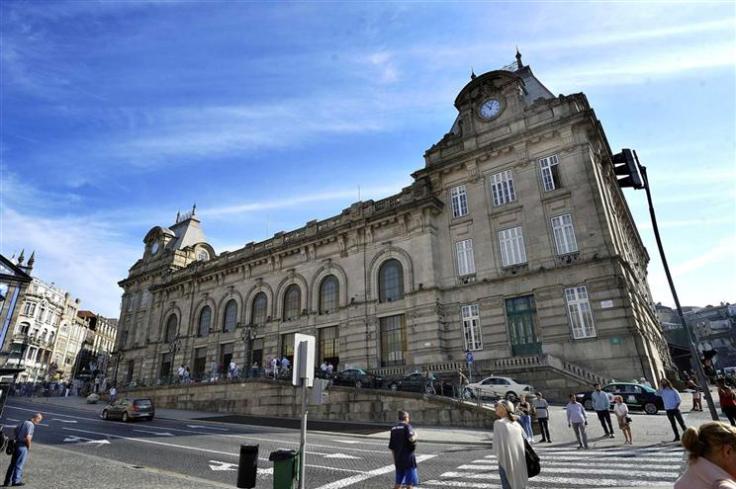 portugal-estcao-s-bento-pedro-granadeiro-global-imagens