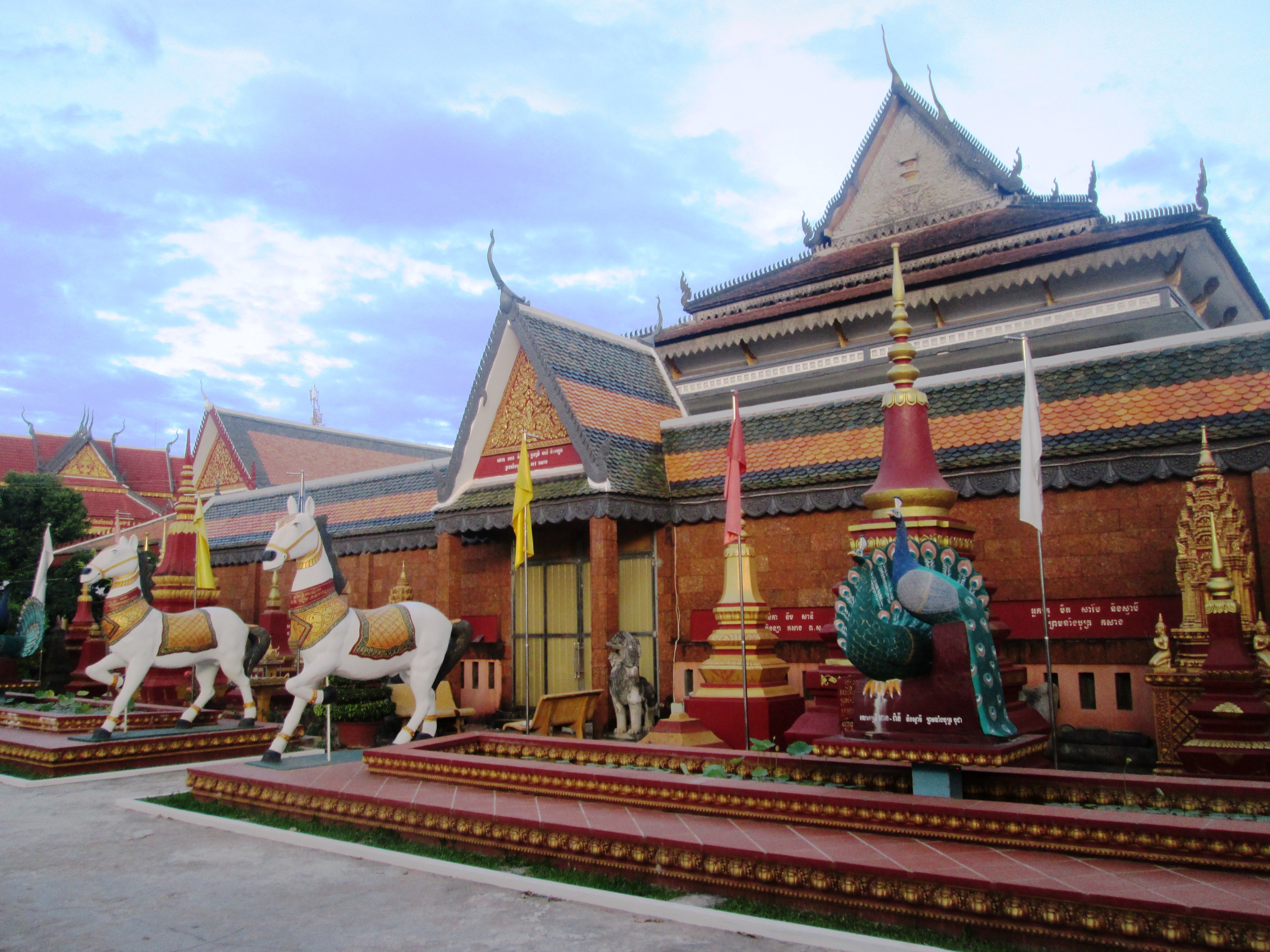 siem-reap-wat-preah-prom-rath1