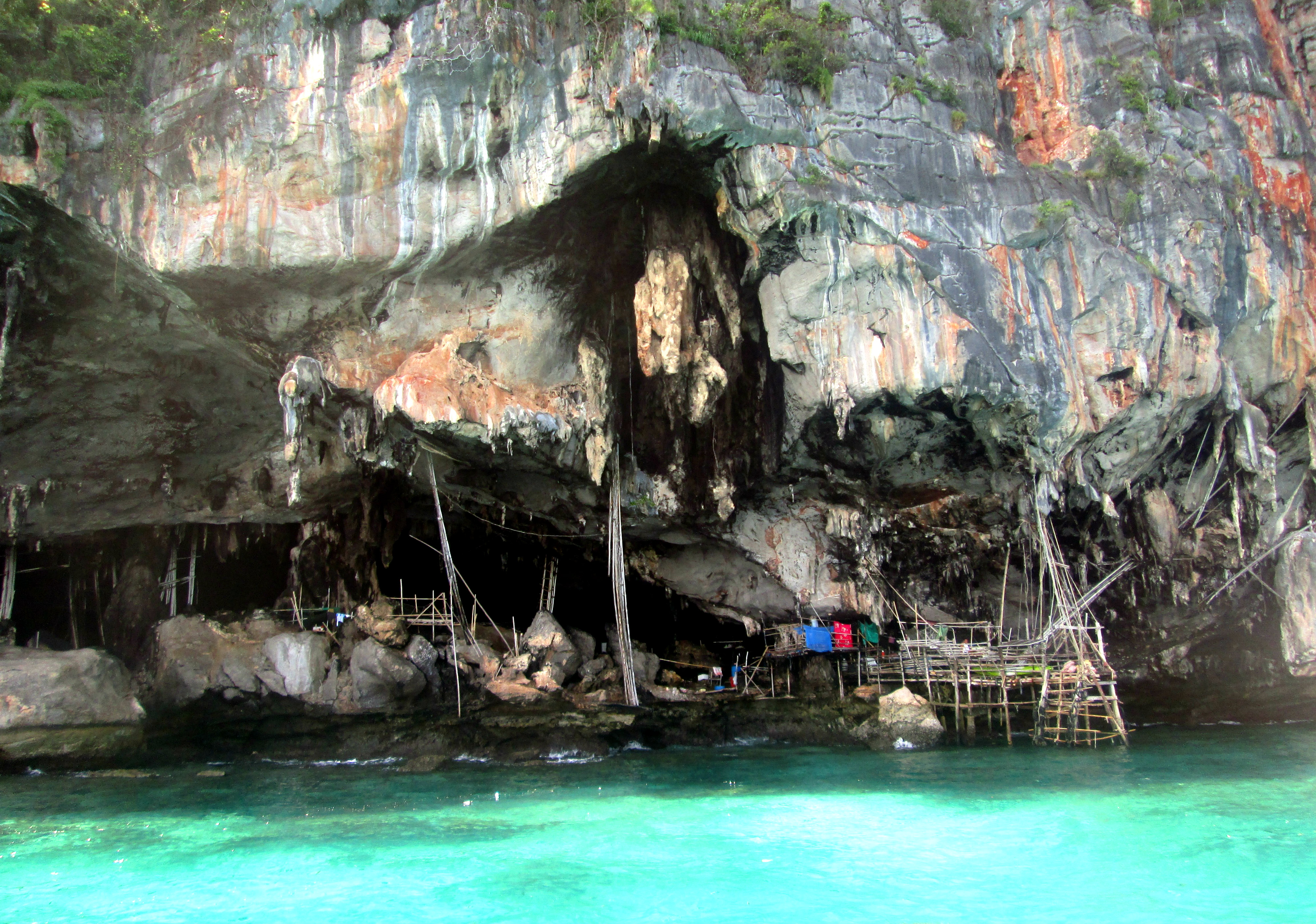 Ko Phi Phi Leh – Gruta Ninhos (1).JPG