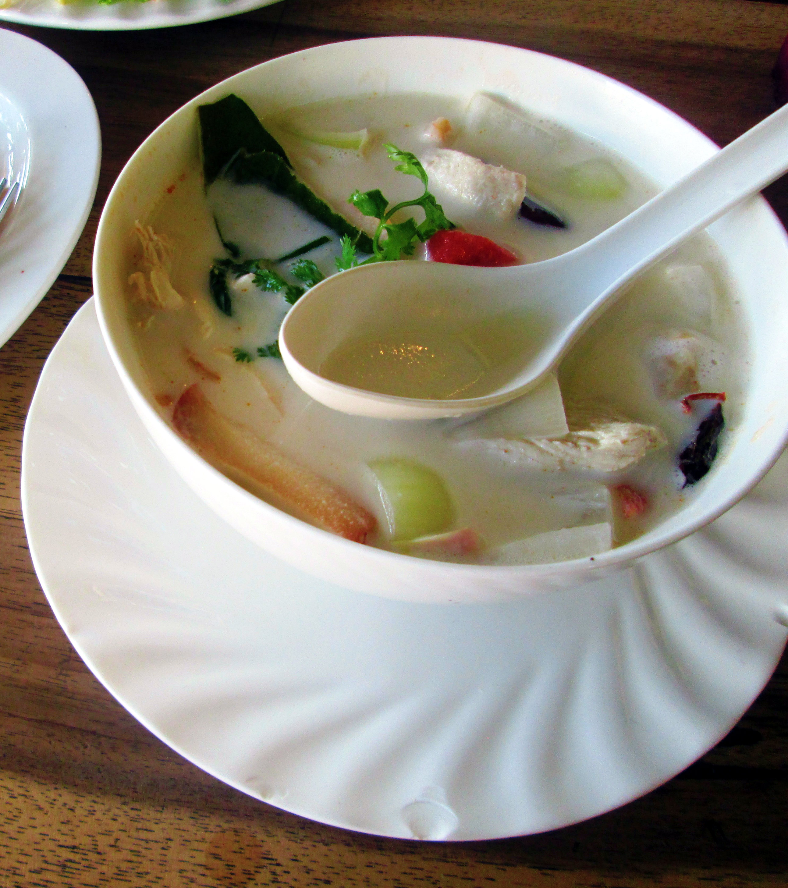 tom-kha-kai-sopa-de-coco-com-frango