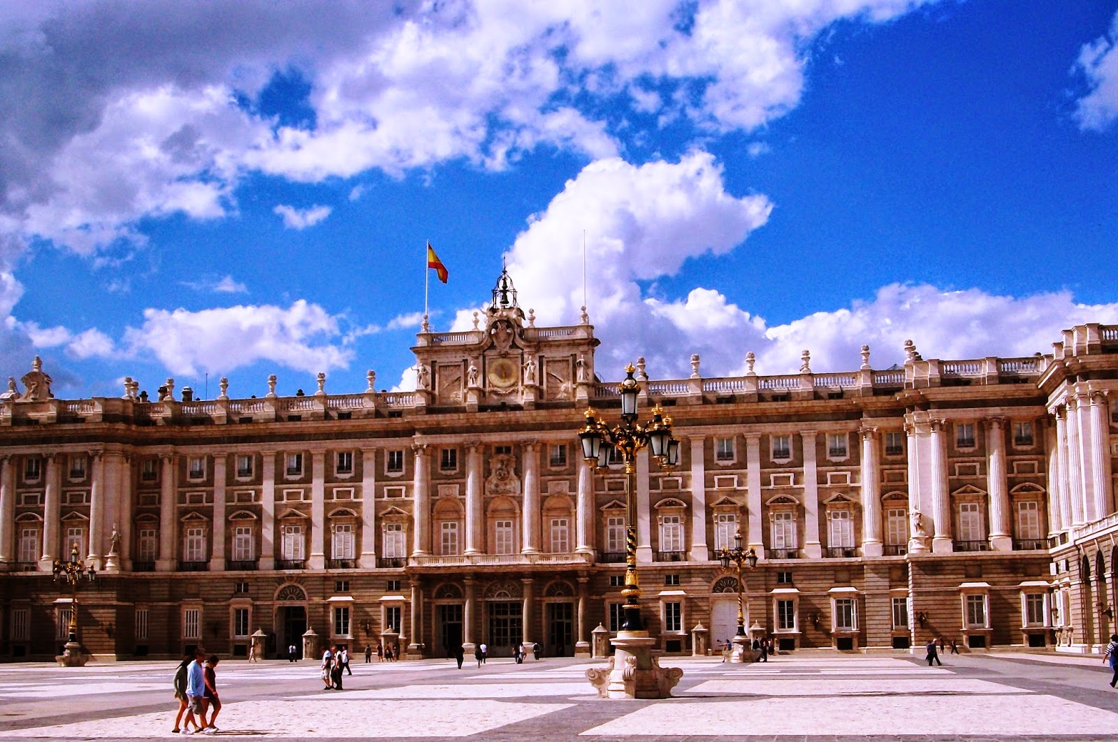 ea196-palacioreal1