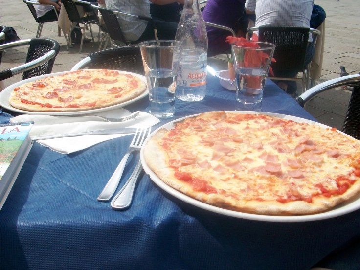 Pizza Italia.JPG